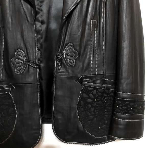 Danier | NWOT black leather jacket - Picture 2 of 12